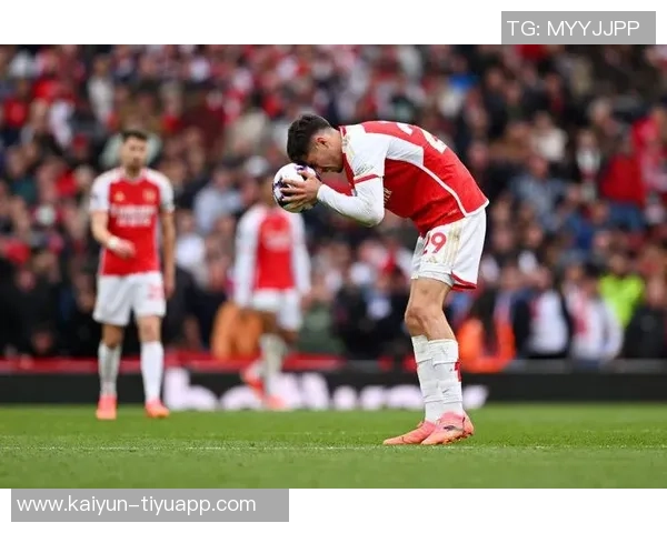 阿兰史密斯分析英超争冠形势阿森纳利物浦曼城谁更有希望