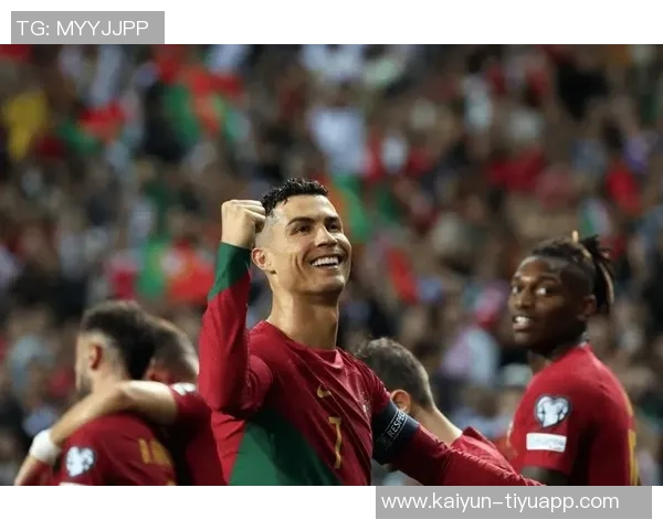 C罗精彩点射助球队获胜社交媒体分享庆祝瞬间继续努力向前冲